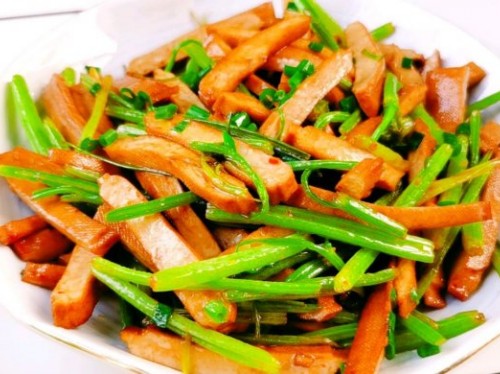 芹菜炒豆干