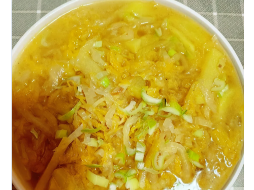 酸菜炖土豆丝